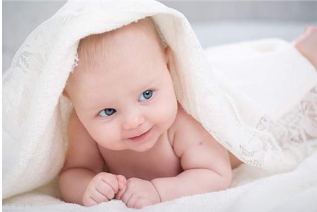 夏天再熱，寶寶身體這個(gè)部位很容易受涼！一定要注意！
